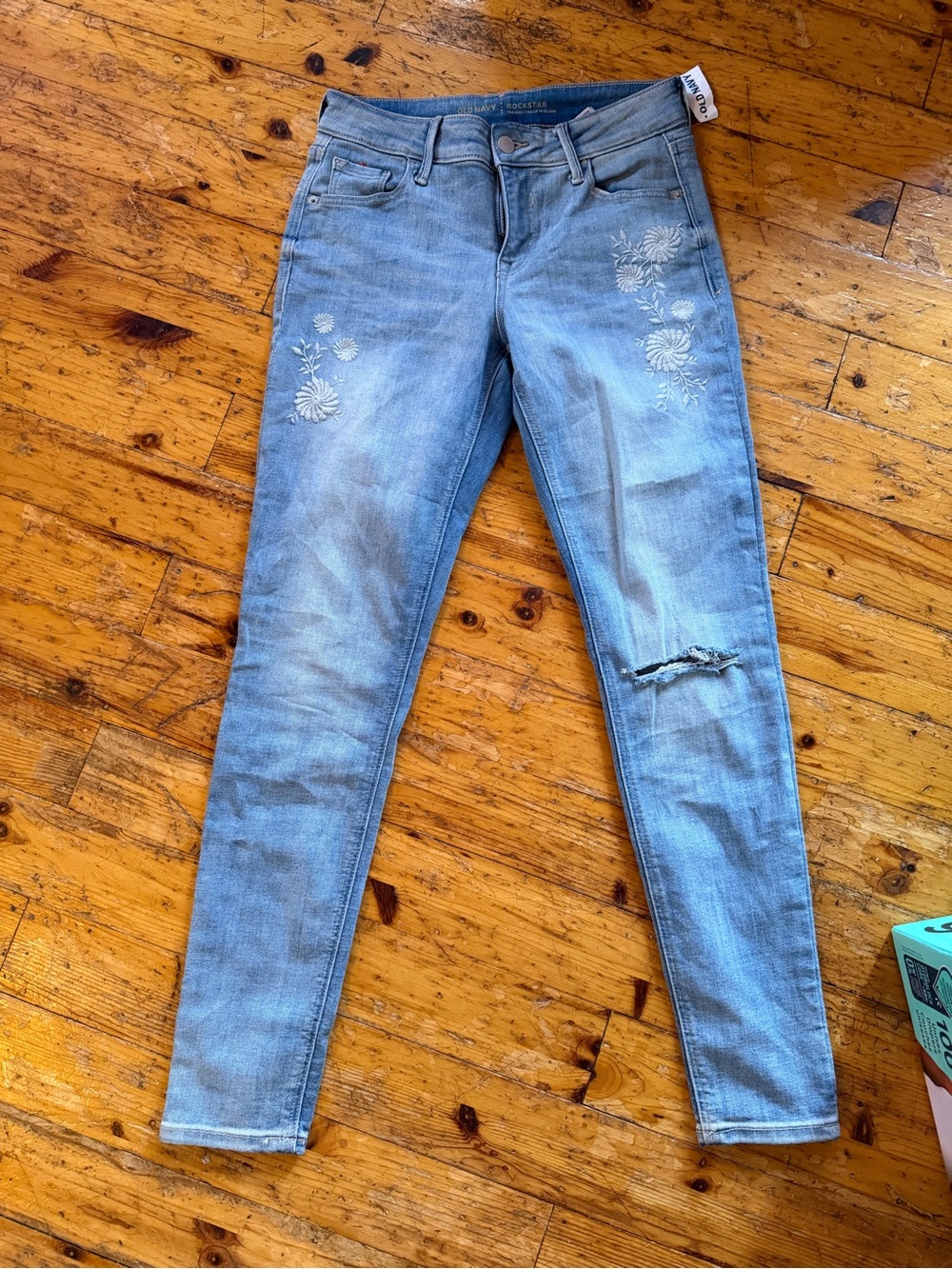 Old Navy Light Blue Skinny Jeans with Floral Embroidery